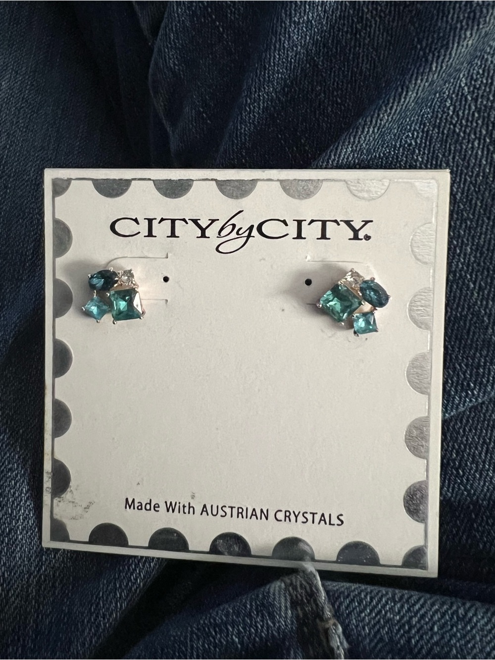 City by City Fashion Pierced Post Earrings Blues Clear NWT